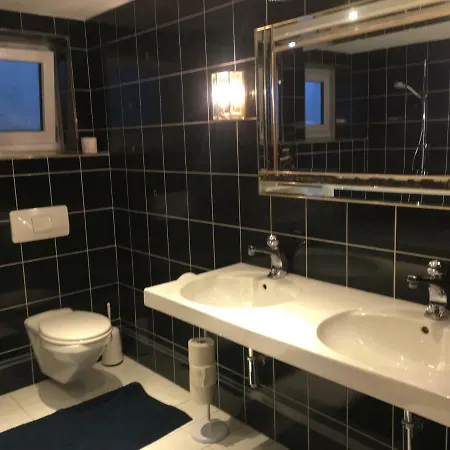 Traumhaft Ruhige Lage Eva Lamprecht *