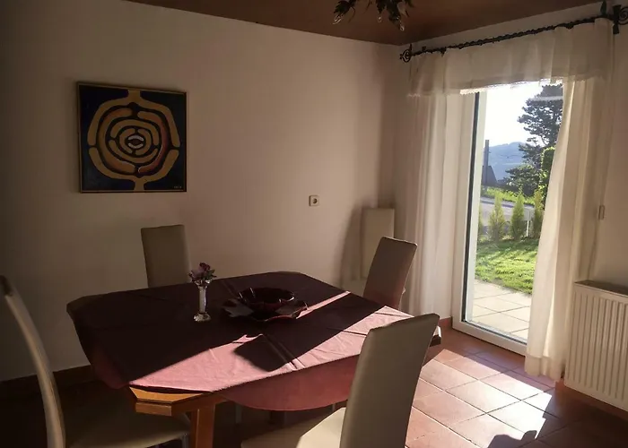 Traumhaft Ruhige Lage Eva Lamprecht *